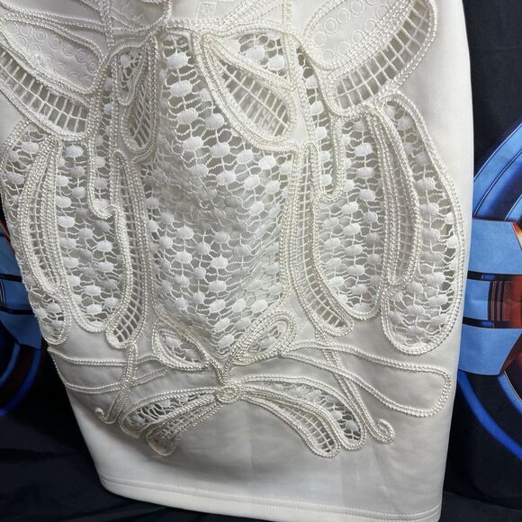 GOLD LABEL Wow Couture White Lace Wedding Lined Summer Halter Dress Women's M - Picture 4 of 12